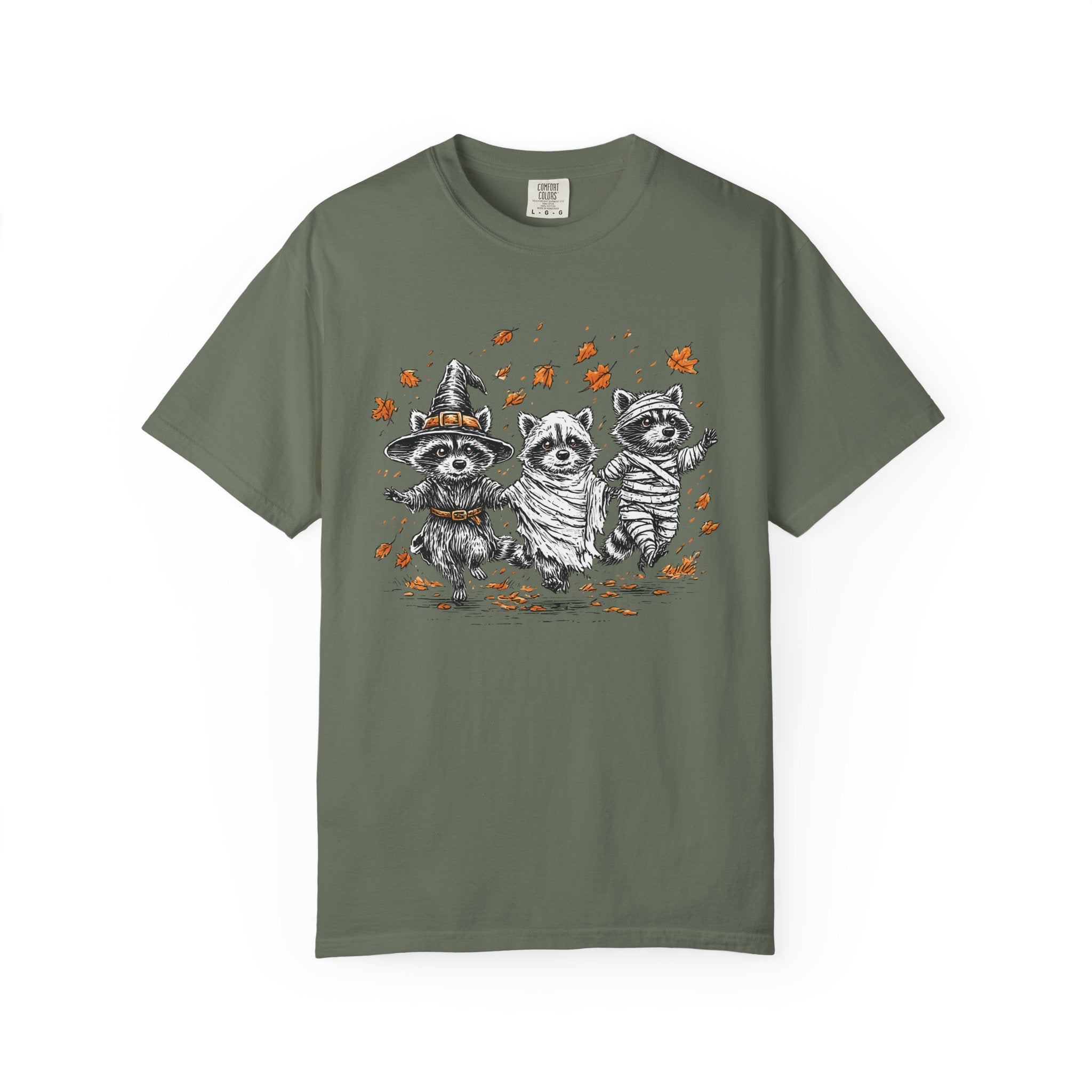 Cute Halloween Raccoon in costume t-shirt