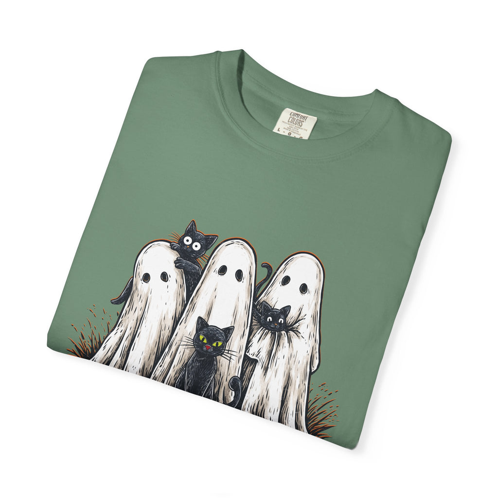 Cute Ghostly Friends T-Shirt - Vintage Style Graphic Halloween Tee