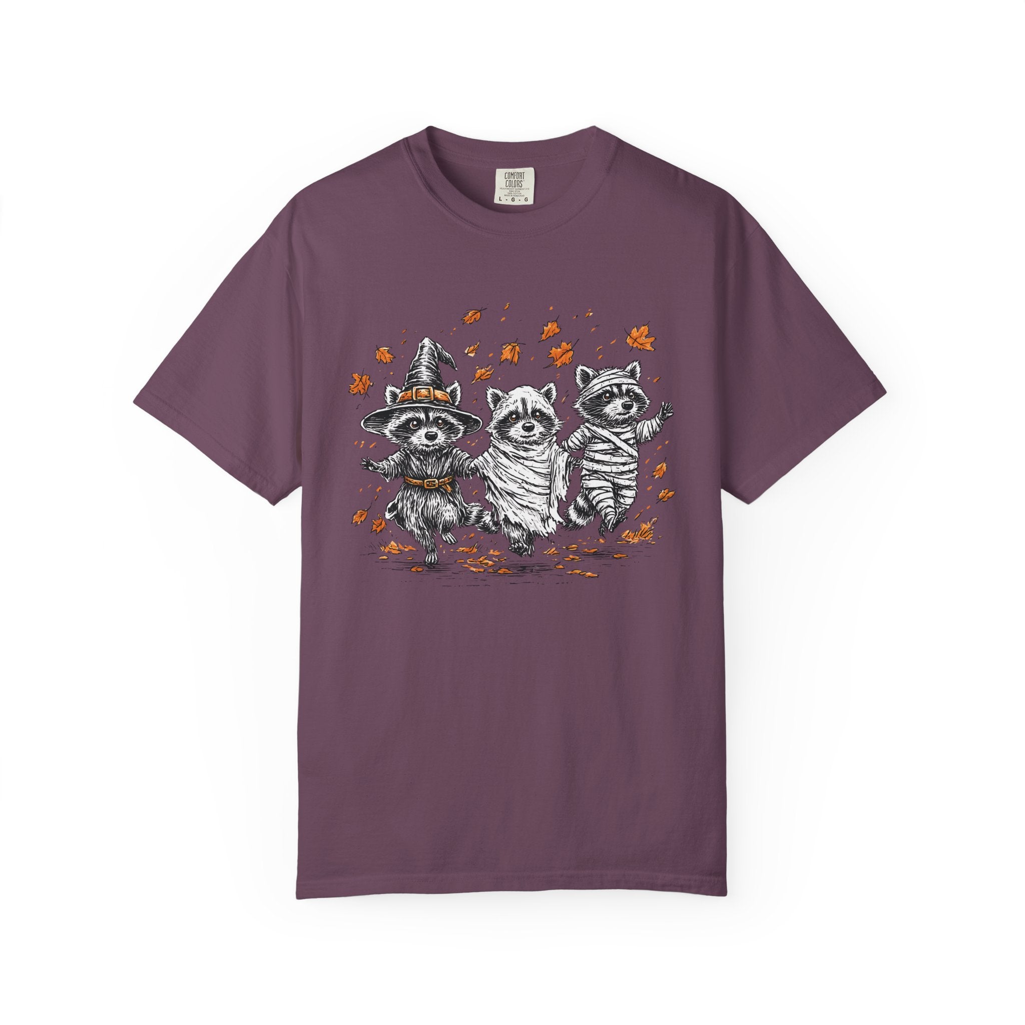 Cute Halloween Raccoon in costume t-shirt