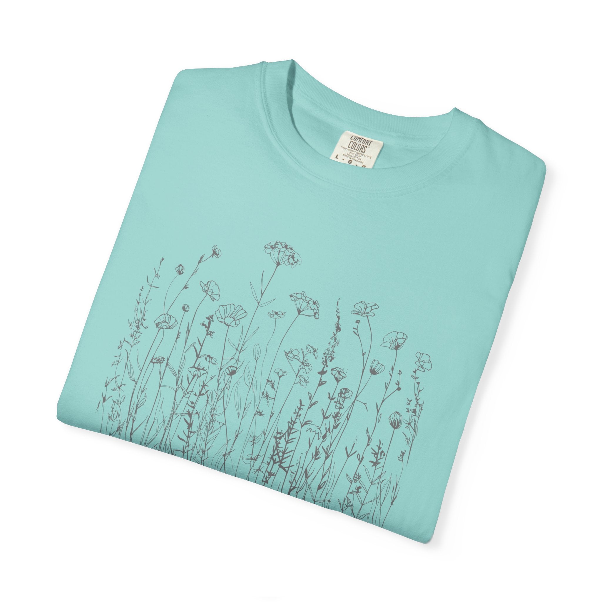 Nature-Inspired Unisex T-shirt, Vintage Floral Graphic Tee, Eco-Friendly Shirt, Gift for Nature Lovers, Casual Summer Wear