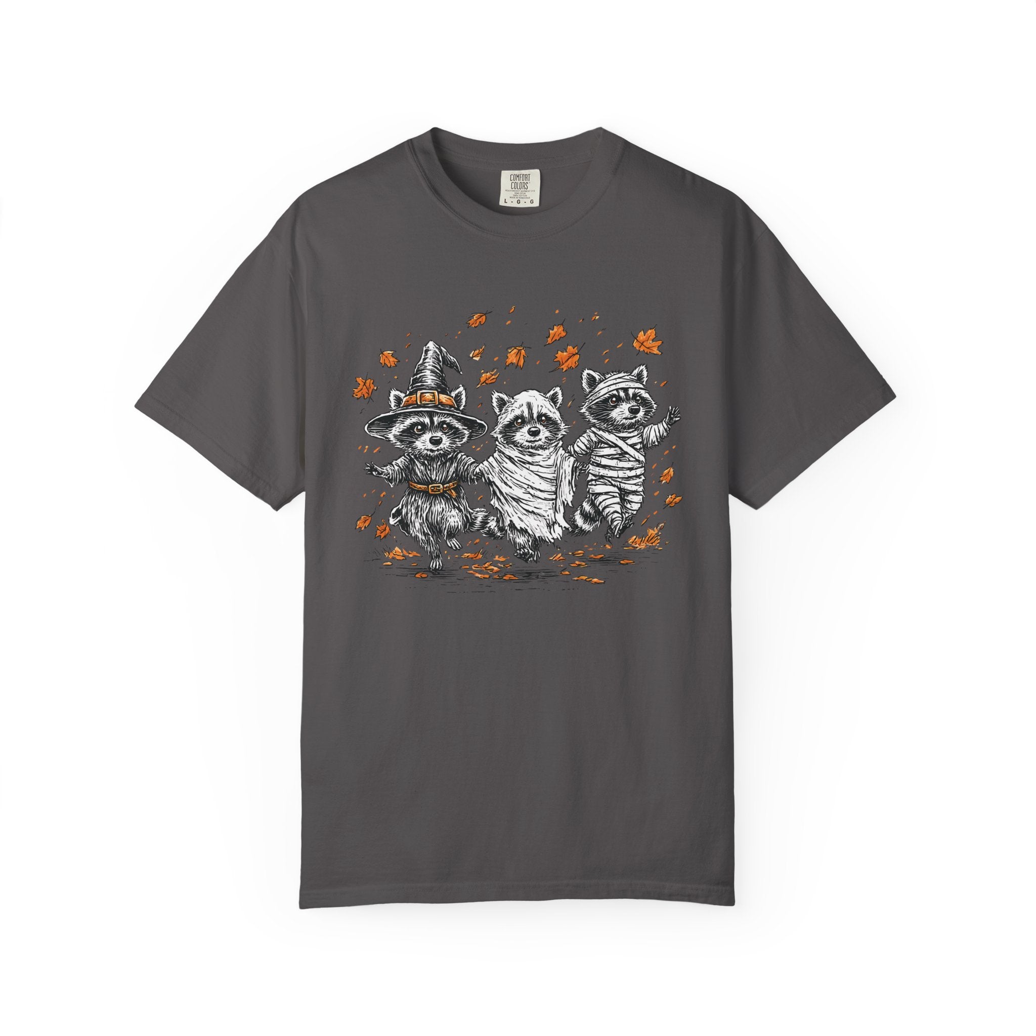 Cute Halloween Raccoon in costume t-shirt